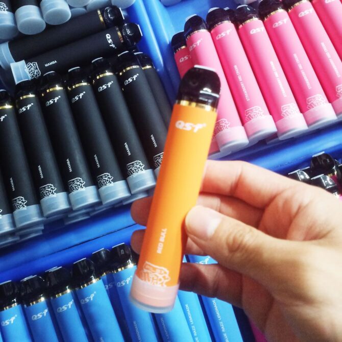 Authentic QST Puff Filex max 5000 disposable vape pen Mesh Coil rechargeable battery prefilled E Cigarette 5000 filex max vapers desechables